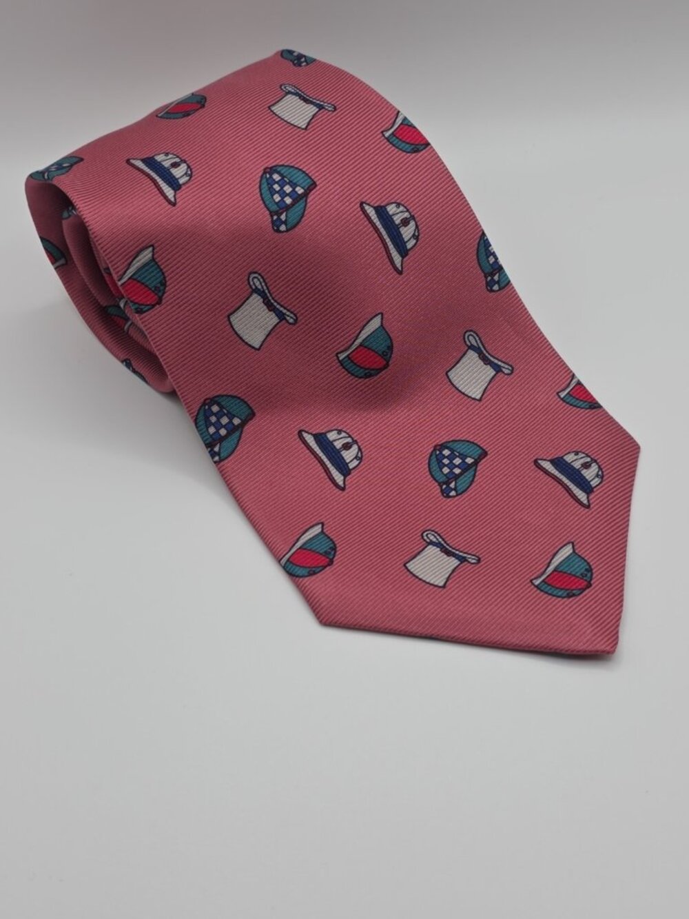 John Weitz Tie Mens One Size Mauve Hat Print Whimsical Silk Wide Necktie USA NWT